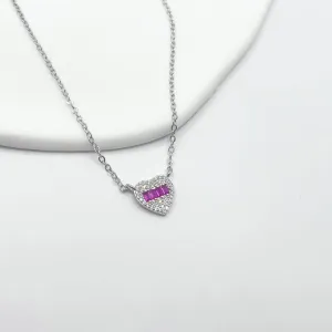 COLAR CORAÇÃO CRAVEJADO E BAGUETES VERDE ESMERALDA