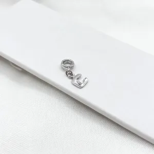 BERLOQUE SIMPLES LETRA C