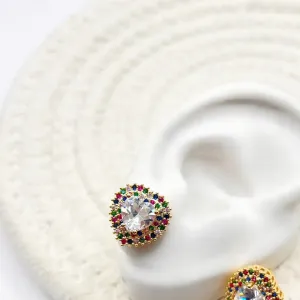 BRINCO PINO CORAÇÃO ZIRCONIA COM DETALHE EM MULTICOLOR