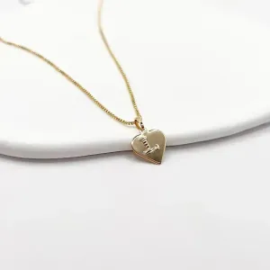 COLAR LETRA CORAÇÃO REPLICA OURO L