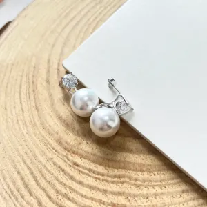 BRINCO PÉROLA E PONTO DE LUZ