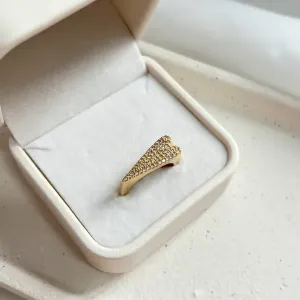 ANEL CORAÇÃO CRAVEJADO