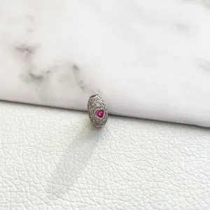 BERLQUE/PINGENTE SEPARADOR CRAVEJADO COM CORAÇÕES PINK