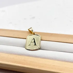 PINGENTE MEDALHA PEQUENA DE LETRA 1,5X2,00 - A