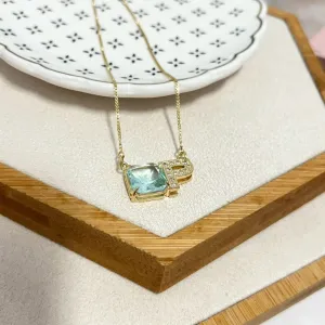 COLAR LETRA COM PEDRA - P