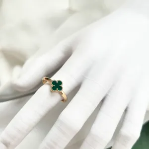 ANEL AJUSTÁVEL TREVO VERDE ESCURO