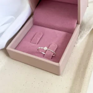 ANEL PRATA925 ARO COM DETALHES E MICRO ZIRCONIA