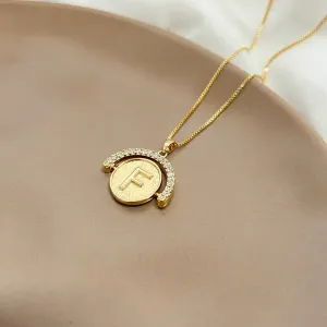 COLAR LETRA GIRATÓRIA ZIRCONIA CRISTAL - F