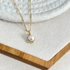 COLAR PÉROLA + 4 PEDRINHAS DE ZIRCONIA