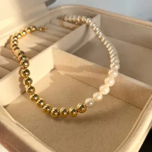 COLAR PÉROLA E BOLAS 8MM  - MEIO A MEIO