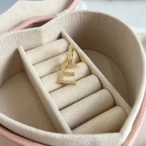 PINGENTE LETRA CRAVEJADA 1,5CM - E