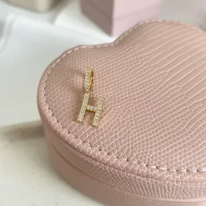 PINGENTE LETRA CRAVEJADA 1,5CM - H