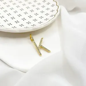 PINGENTE LETRA CRAVEJADA - K