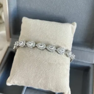 PULSEIRA GOTAS COM PEDRAS CRISTAIS