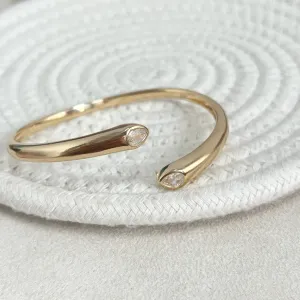 BRACELETE ABERTO 2GOTAS NA PONTA COM PEDRA CRISTAL