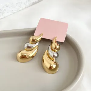 BRINCO 3 GOTAS DE TAMANHOS DIFERENTE - DUO