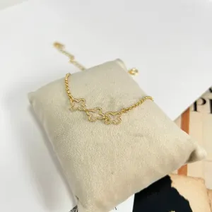 COLAR CHOKER 3 TREVOS VAZADOS 40CM