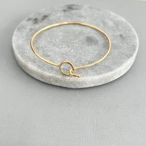 BRACELETE FIO CÍRCULO COM ENGATE