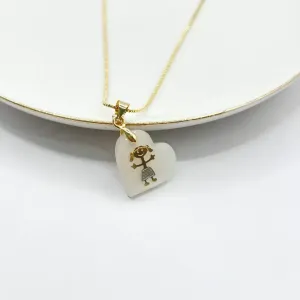 COLAR PINGENTE CORAÇÃO PEQUENO EM ACRÍLICO - 1 MENINA