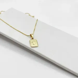 COLAR PINGENTE MINI 1X1 MEDALHA DE LETRA C