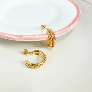 BRINCO ARGOLA COM ACABAMENTO DE CORDÃO BAIANO