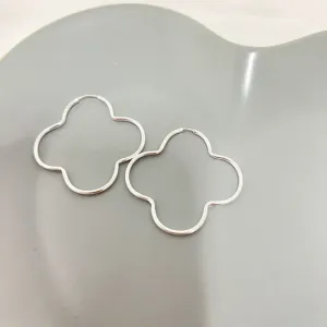 BRINCO PRATA925 ARGOLA FINA TREVO 4CM