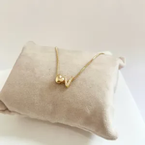 COLAR LETRA COM CORAÇÃO - V