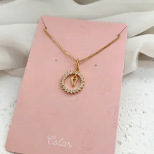 COLAR MANDALA CRISTAL COM PINGENTE DE LETRA - V