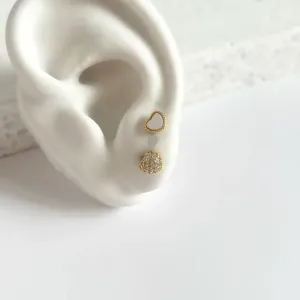 DUPLA BRINCO CORAÇÕES DE MADRE PÉROLA E CRAVEJADOS