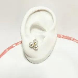 BRINCO 3 PÉROLAS BRANCAS