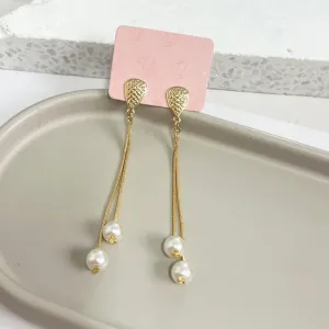 BRINCO LONGO DOIS FIOS COM PÉROLA 8CM