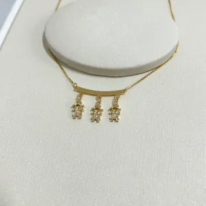 COLAR 3 MENINAS COM PONTO DE LUZ