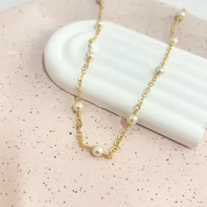 COLAR CHOKER ELOS E PÉROLAS 45CM