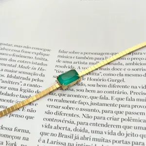 COLAR CHOKER  FITA COM PEDRA VERDE