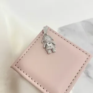 PINGENTE MAXI MENINA CRAVEJADA