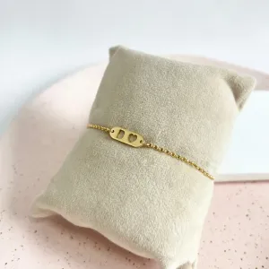 PULSEIRA PLACA VAZADA CORAÇÃO E LETRA - D