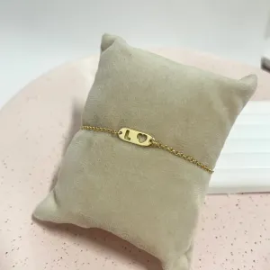 PULSEIRA PLACA VAZADA CORAÇÃO E LETRA - L