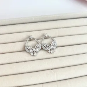 BRINCO FESTA MÉDIO GOTA COM ZIRCONIAS