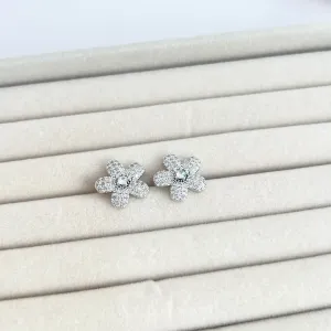 BRINCO PINO FLOR CRAVEJADA