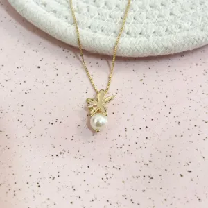 COLAR FLOR COM PÉROLA PENDURADA