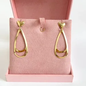 BRINCO PINO CORAÇÃO COM GOTA PENDURADA EM CHAPA