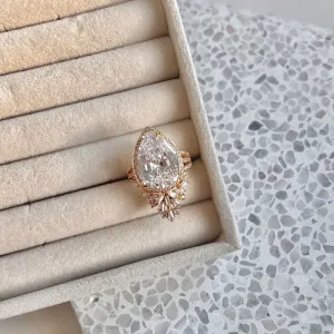 ANEL GOTA E PEDRAS DE ZIRCONIAS