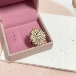 ANEL OVAL GRANDE MICRO ZIRCONIAS E BAGUETES