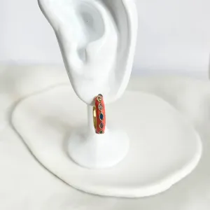 BRINCO ARGOLA ESMALTADA COM PEDRAS COLORIDAS