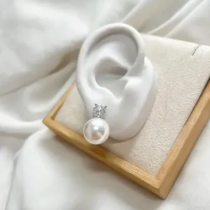 BRINCO PÉROLA E PONTO DE LUZ