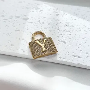 PINGENTE CADEADO LUXO CRAVEJADO DE LETRA - Y