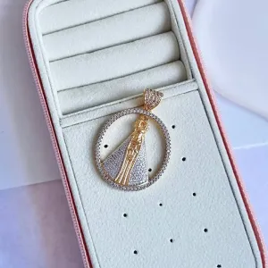 PINGENTE MEDALHA NOSSA SENHORA DE APARECIDA CRAVEJADA
