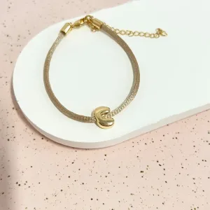 PULSEIRA FIO DE CERA COM PINGENTE DE LETRA - C