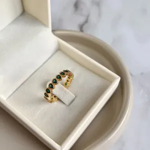 ANEL TODO EM GOTAS E PEDRA VERDE ESMERALDA