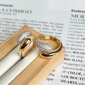 BRINCO ARGOLA GOTAS COM MICRO ZIRCONIAS